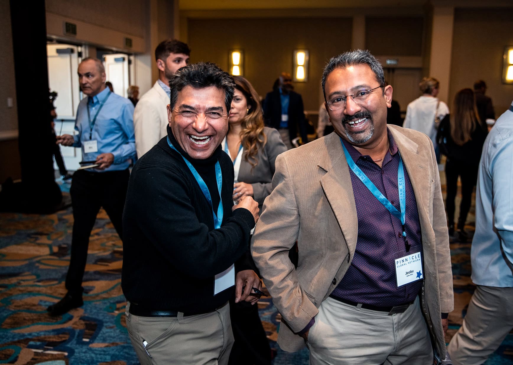 Pinnacle Global Network members having fun